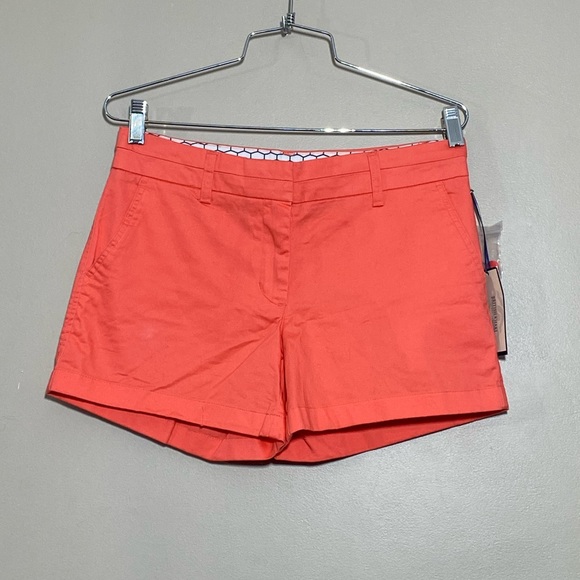 NWT British Khaki || woman’s coral shorts size 2 - Picture 2 of 8